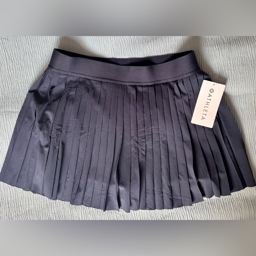 Athleta Navy Match Point Pleated Skort Size L